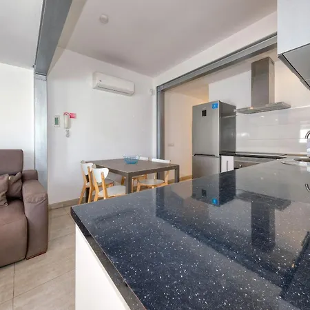 Playa Chica Boutique - Sea View By Lanzarote Vakantiehuis