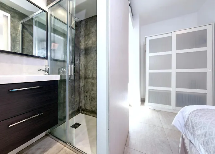 Playa Chica Boutique * Puerto del Carmen (Lanzarote)